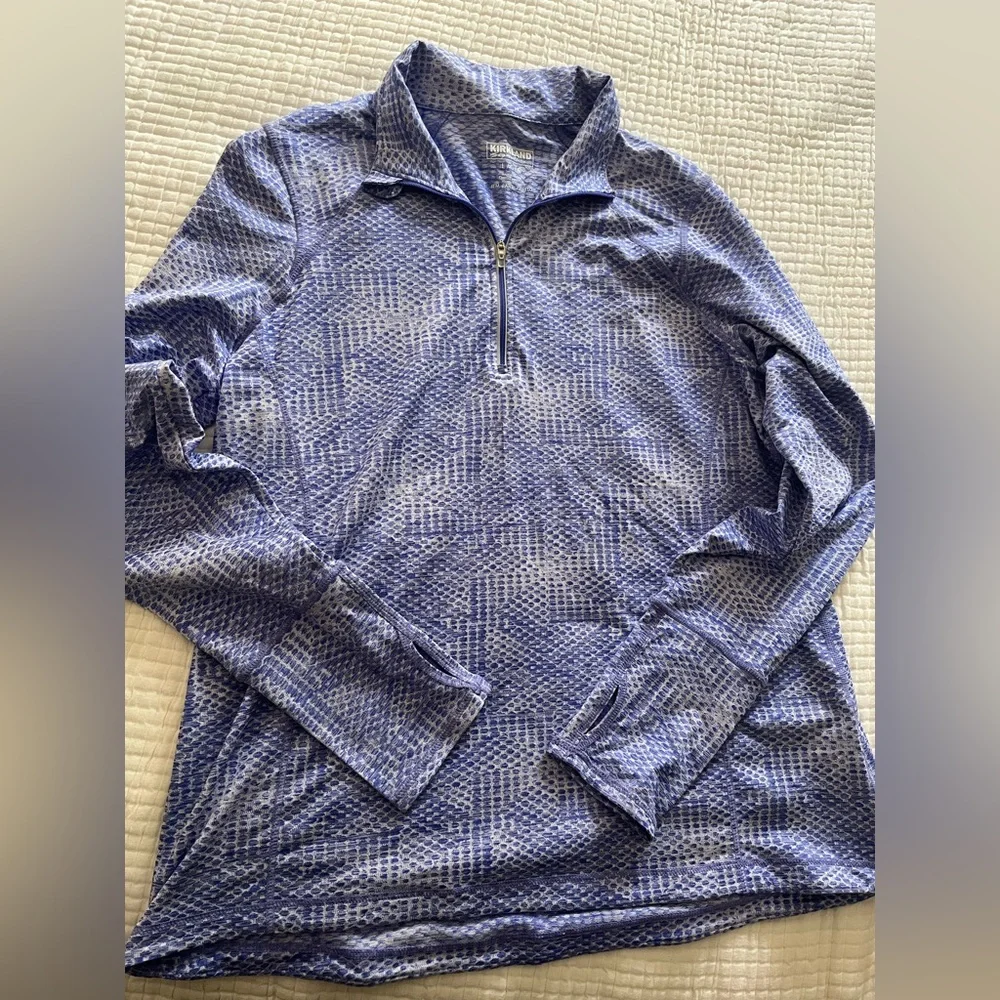 NWOT Kirkland Signature Blue Textured Zip Pullover - Picture 4 of 5